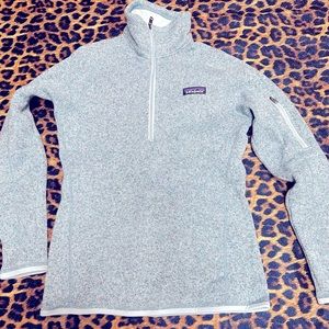 Patagonia NWOT women’s Quarter Zip pullover XS